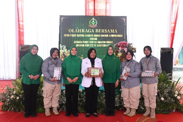 Perkuat Kebersamaan dan Kesehatan, Ketua Persit KCK Daerah IV/Diponegoro Kunjungi Koorcab Rem 072 di Yogyakarta